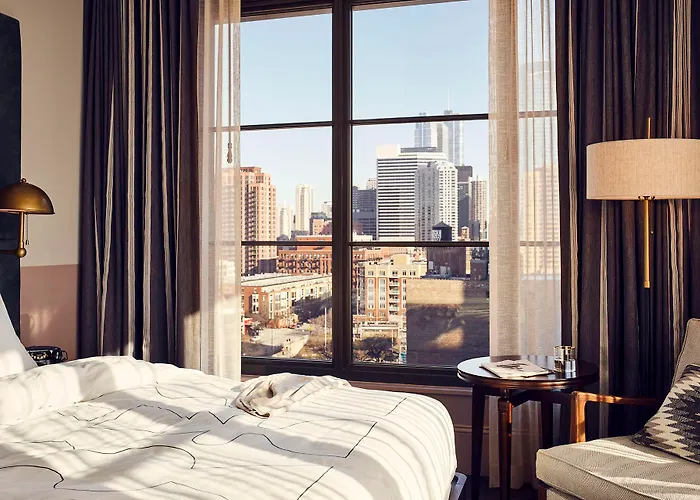 The Hoxton, 4*